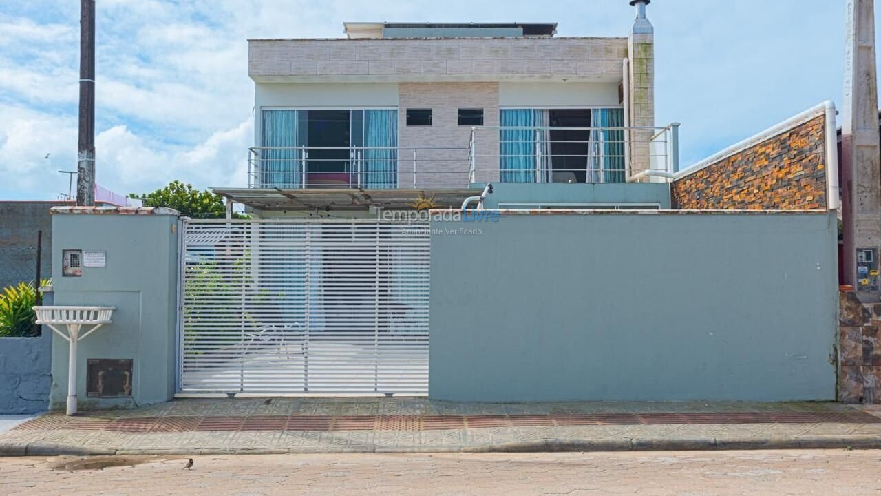 Casa para alquiler de vacaciones em Navegantes (Meia Praia)