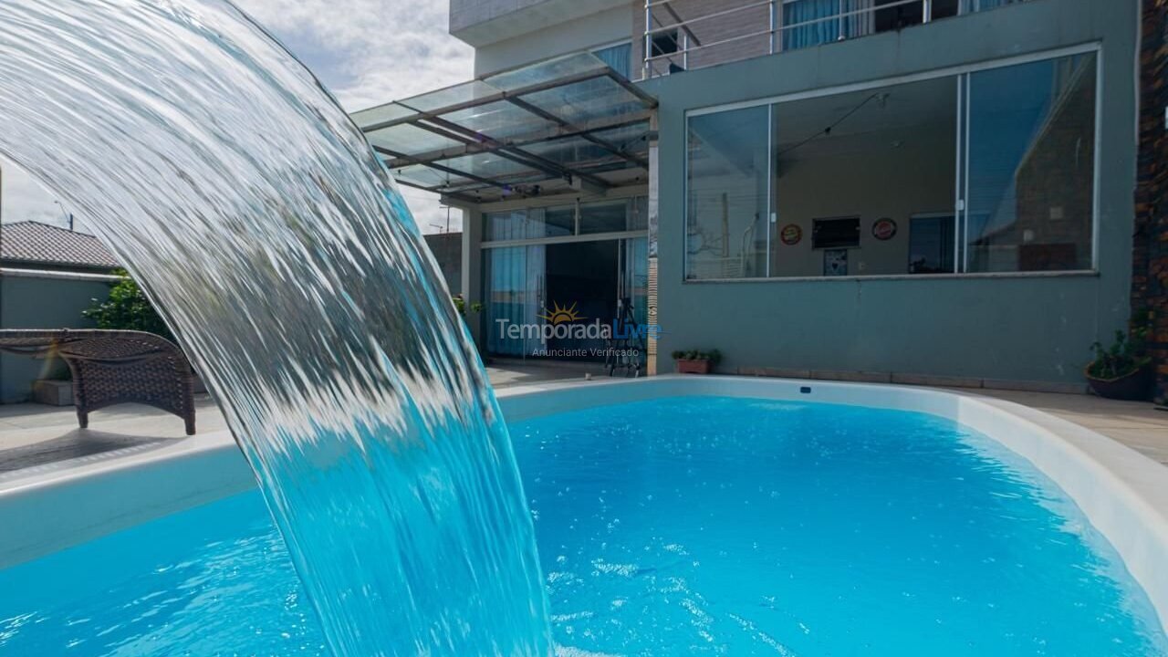 Casa para alquiler de vacaciones em Navegantes (Meia Praia)