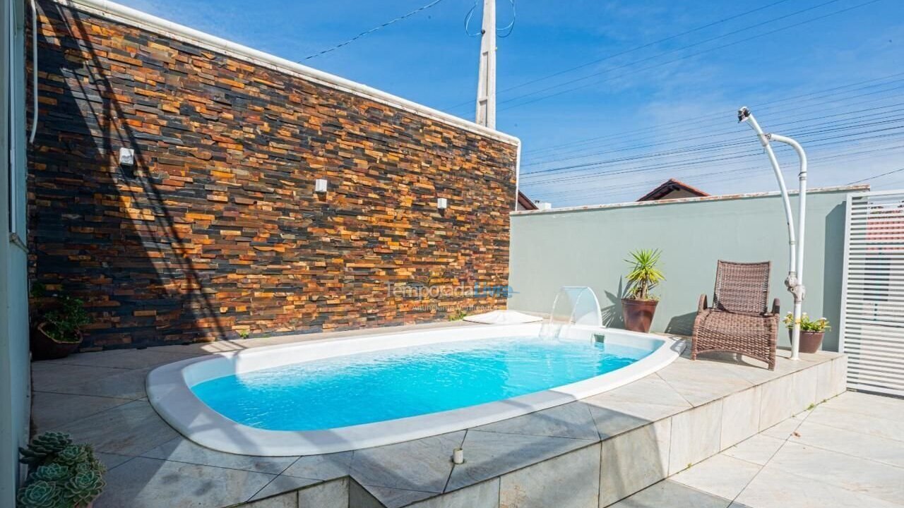 Casa para alquiler de vacaciones em Navegantes (Meia Praia)