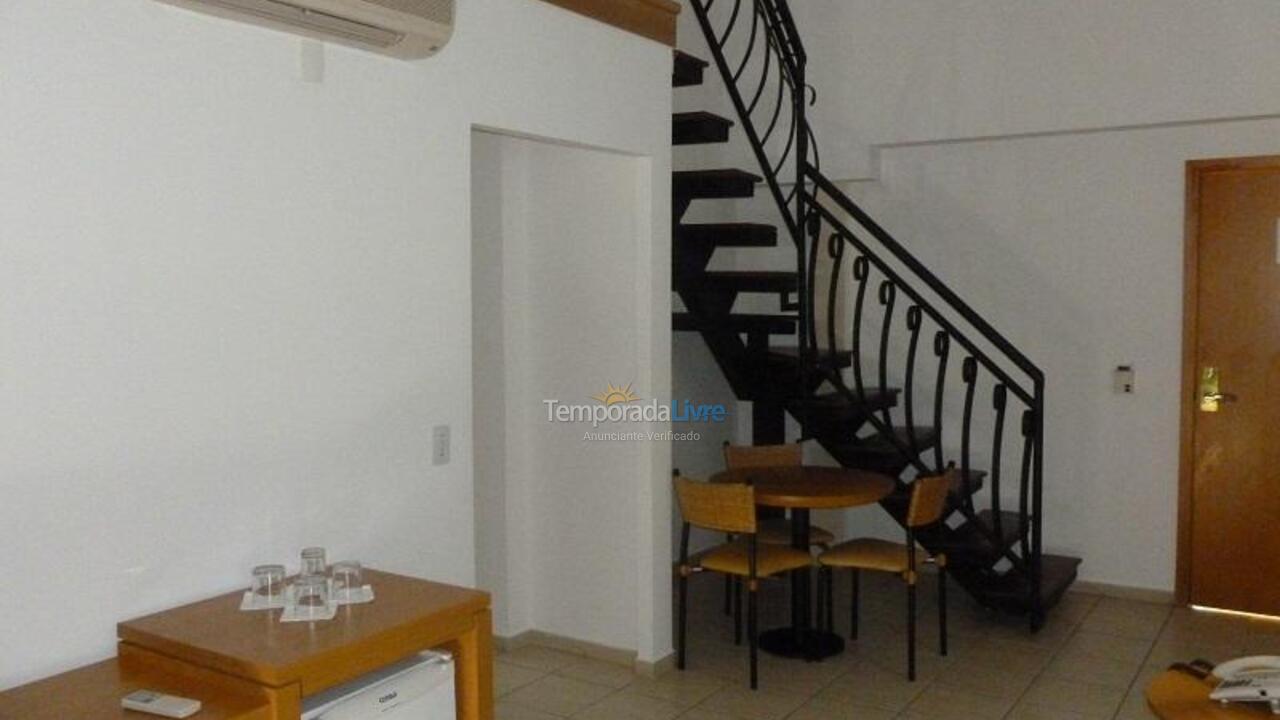 Apartamento para aluguel de temporada em Rio Quente (Esplanada do Rio Quente)