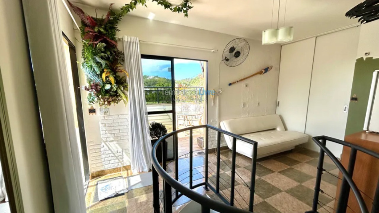 Apartment for vacation rental in Ubatuba (Praia das Toninhas)