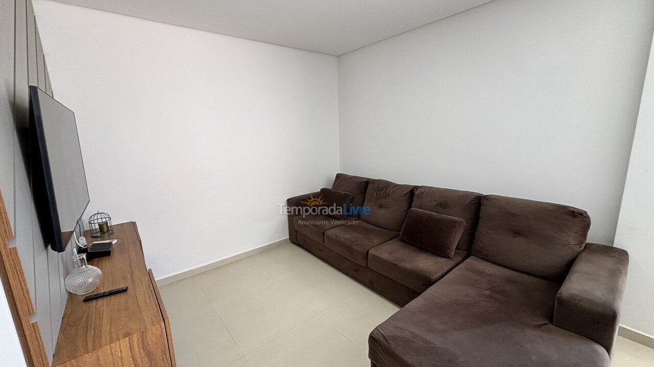 Apartamento para alquiler de vacaciones em Bombinhas (Praia de Bombas)