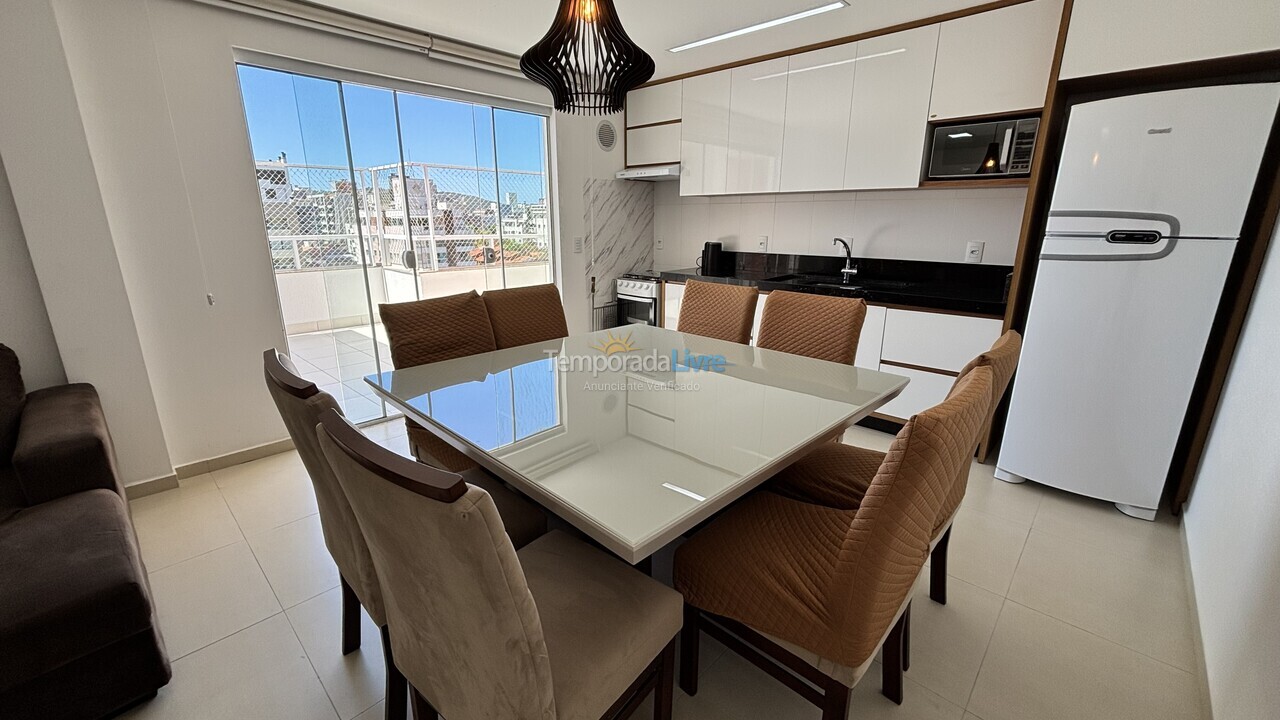 Apartamento para alquiler de vacaciones em Bombinhas (Praia de Bombas)