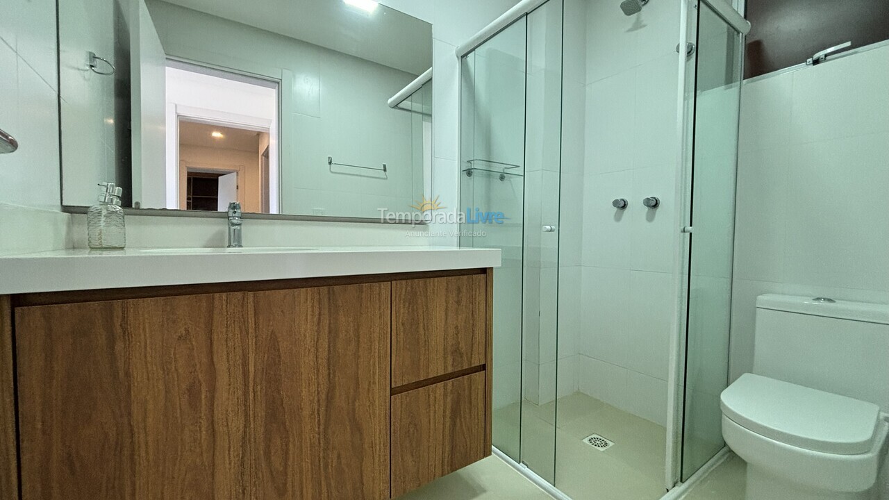 Apartamento para alquiler de vacaciones em Bombinhas (Praia de Bombas)