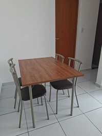 Gran apartamento en Calhau para 4 personas, aire acondicionado en las habitaciones.