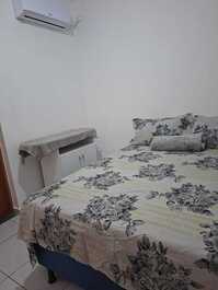 Gran apartamento en Calhau para 4 personas, aire acondicionado en las habitaciones.