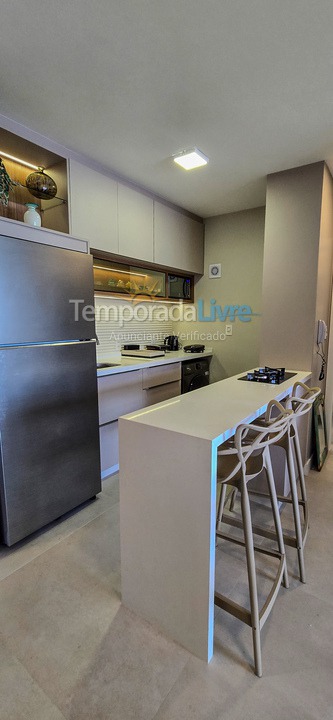 Apartamento para aluguel de temporada em Florianopolis (Praia dos Ingleses)