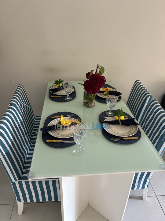 Apartamento para aluguel de temporada em Camaçari (Gurajuba)