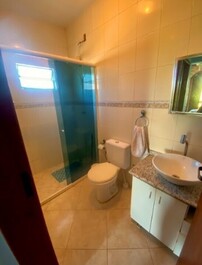 Spacious house with 4 suites 300m from Campeche Beach – Florianópolis