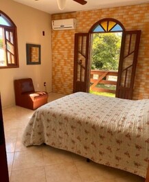 Spacious house with 4 suites 300m from Campeche Beach – Florianópolis