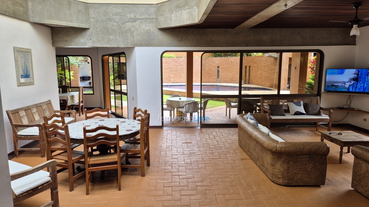 Casa para alquiler de vacaciones em Guarujá (Praia do Pernambuco)