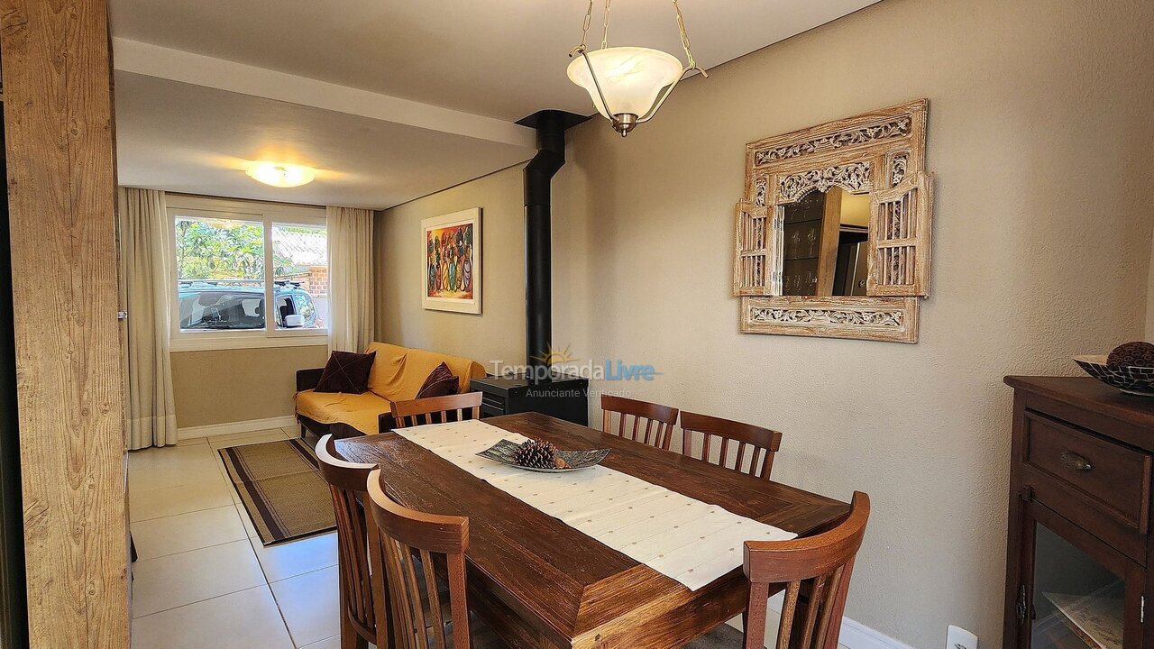 Apartment for vacation rental in Canela (Centro)