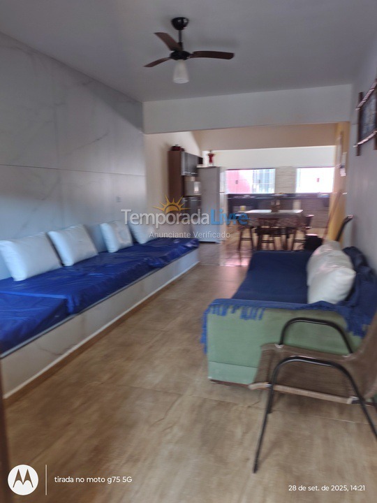 Casa para aluguel de temporada em Caraguatatuba (Praia da Cocanha)