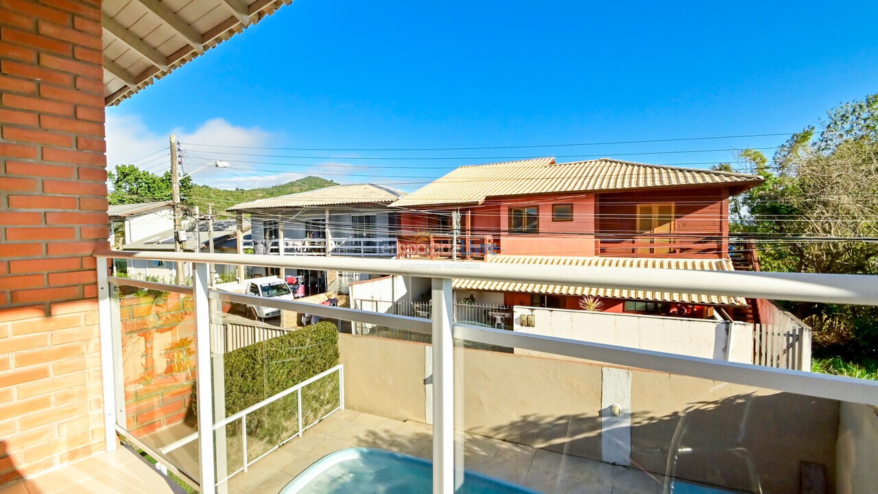 Casa para aluguel de temporada em Florianópolis (Ponta das Canas)