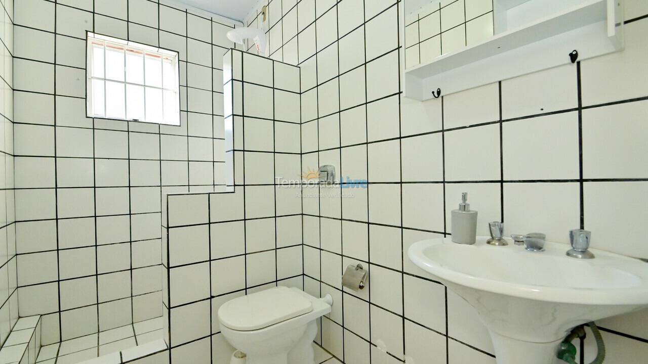 Casa para aluguel de temporada em Florianópolis (Ponta das Canas)