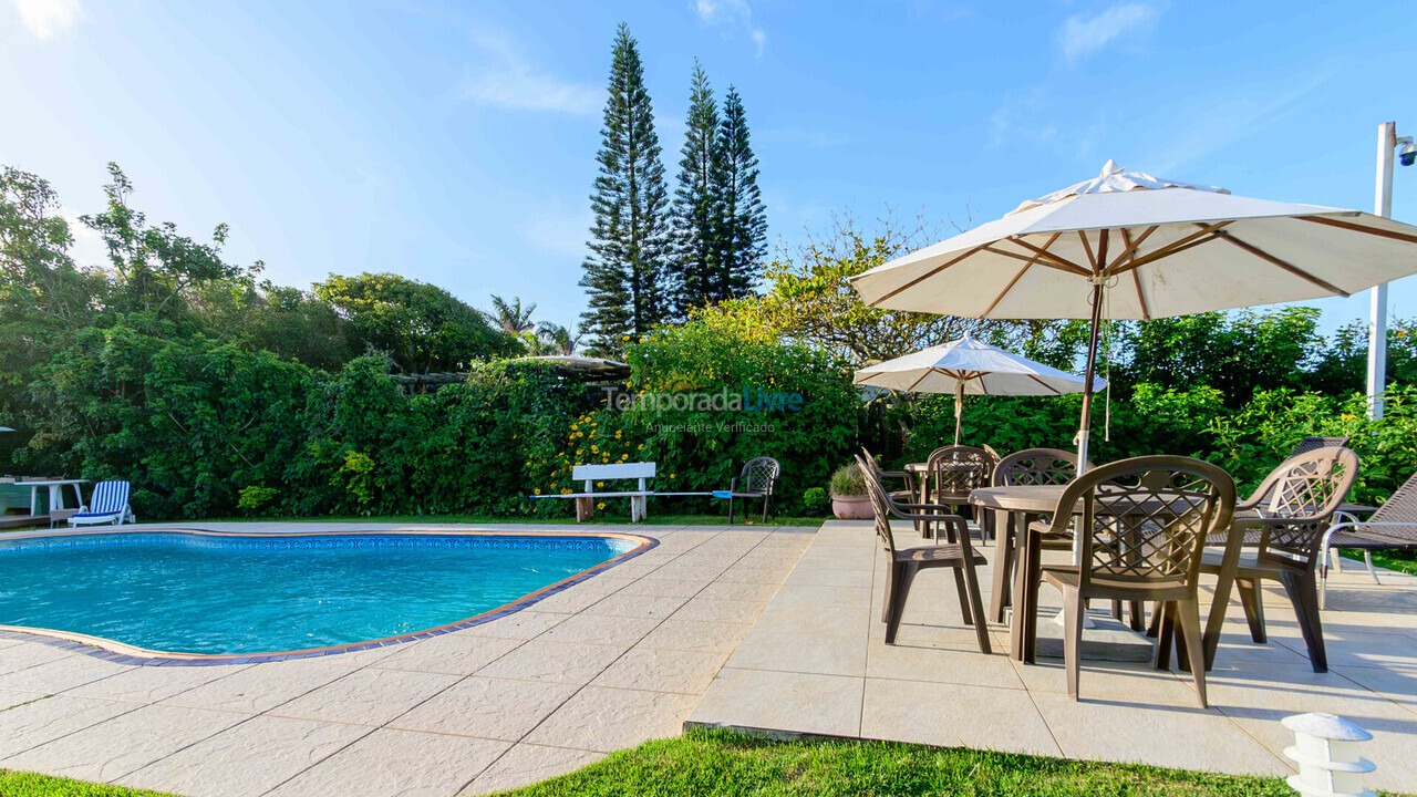 Casa para aluguel de temporada em Florianópolis (Brava)
