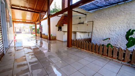 Excelente Casa para aluguel de temporada em Canasvieiras,...