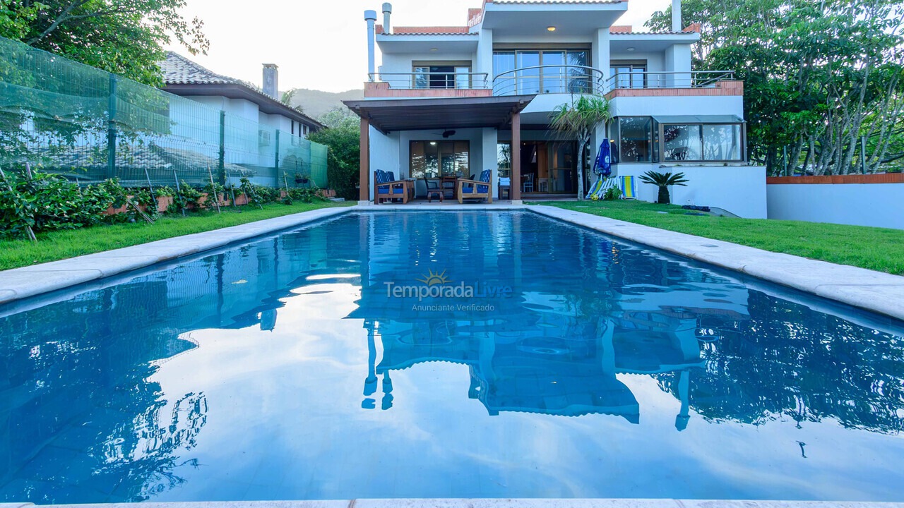 House for vacation rental in Florianópolis (Brava)