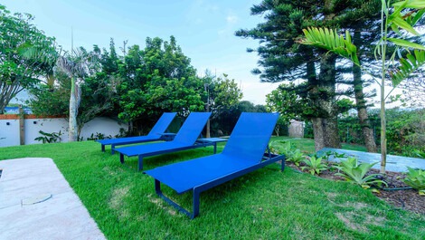 WONDERFUL house, foot in the sand, 5 bedrooms, pool, gourmet area