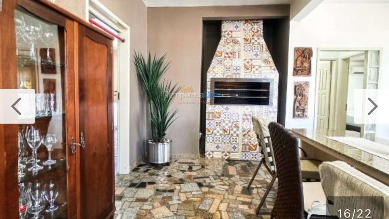 Casa para aluguel de temporada em Florianopolis (Praia dos Ingleses)