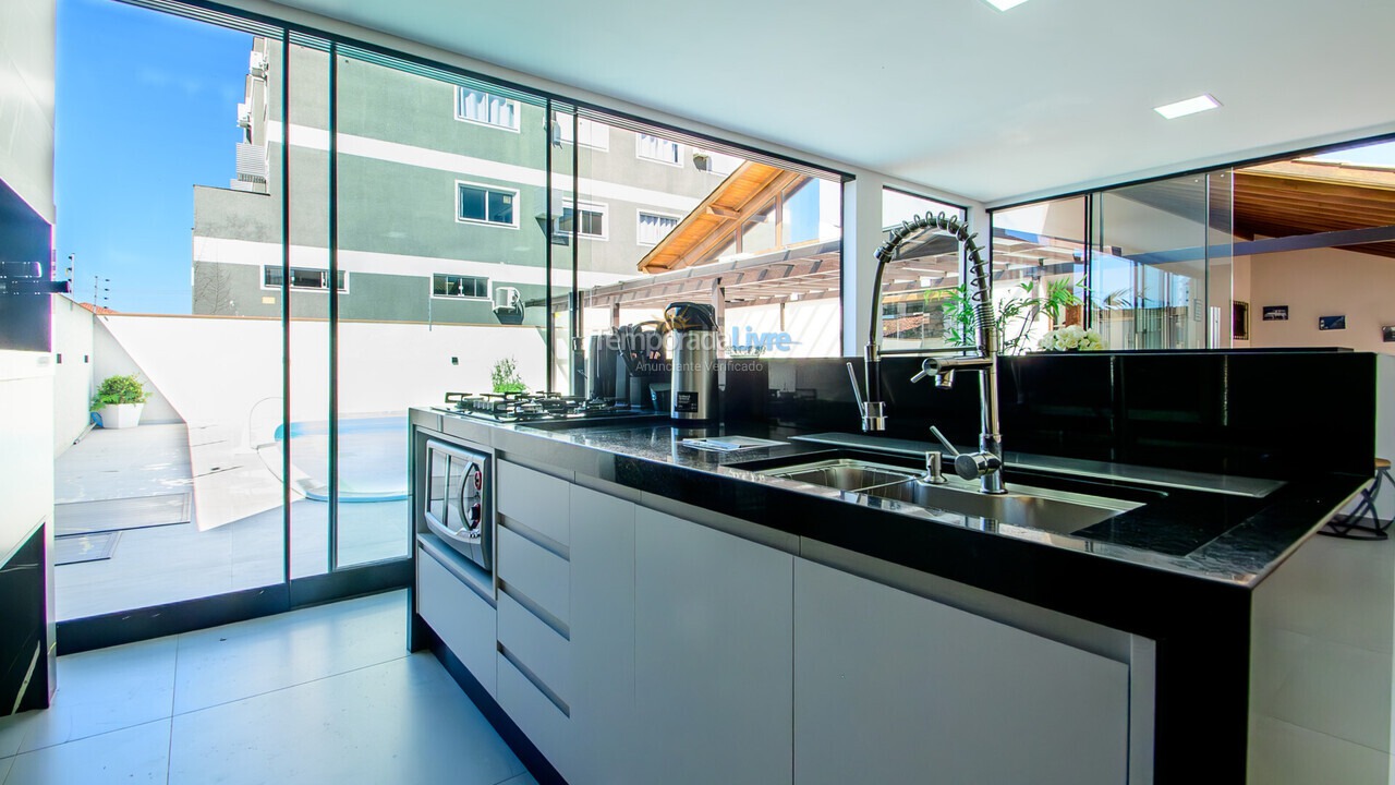 Casa para alquiler de vacaciones em Florianopolis (Praia dos Ingleses)