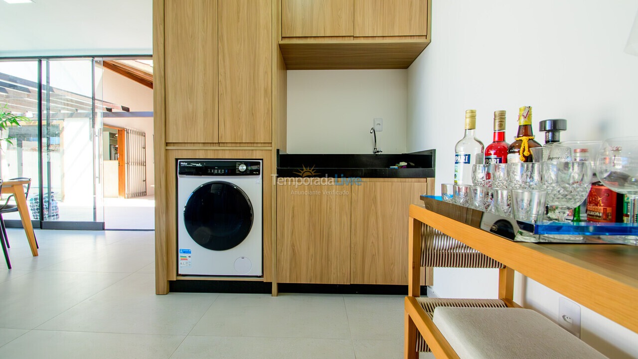 Casa para alquiler de vacaciones em Florianopolis (Praia dos Ingleses)