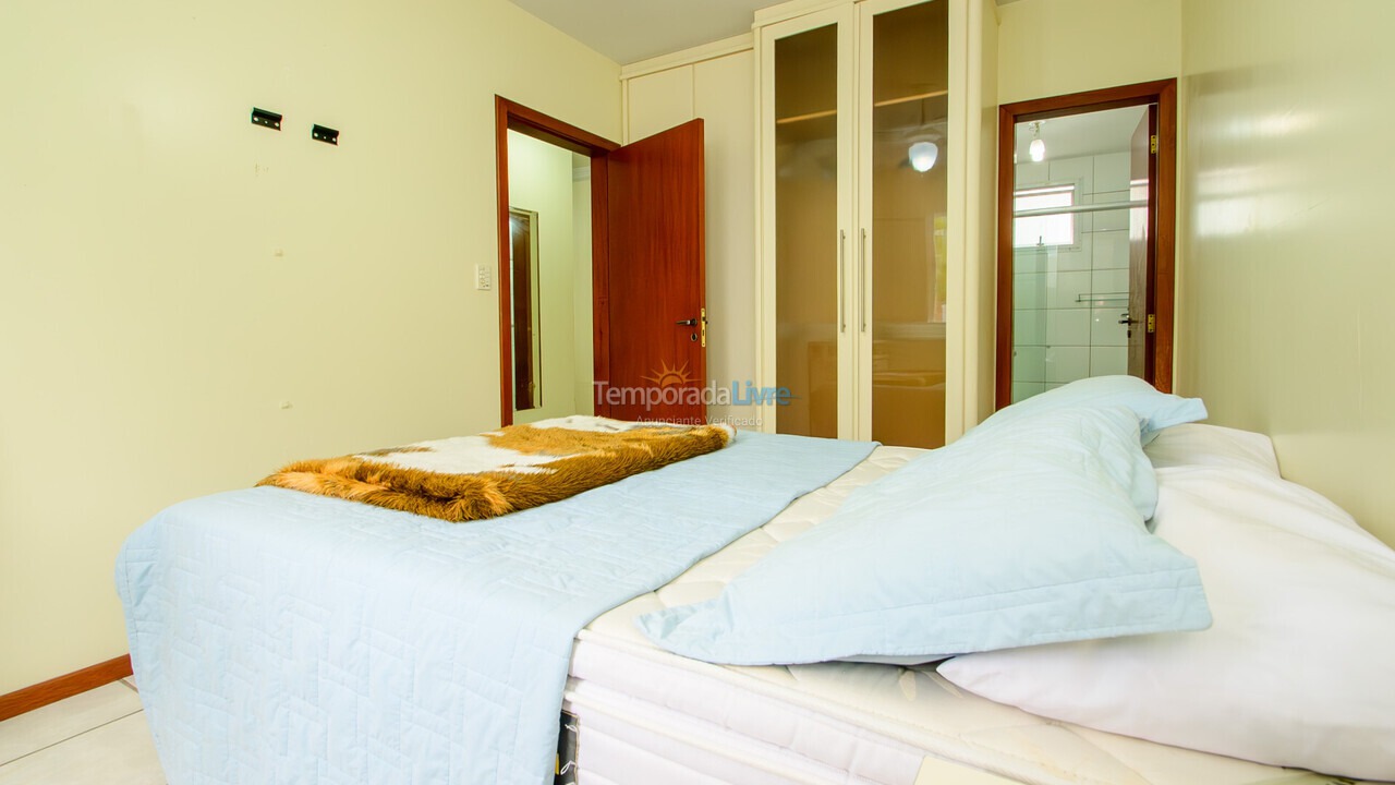 Apartamento para aluguel de temporada em Florianopolis (Praia dos Ingleses)