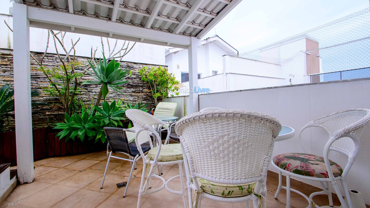 Apartamento para aluguel de temporada em Florianopolis (Praia dos Ingleses)