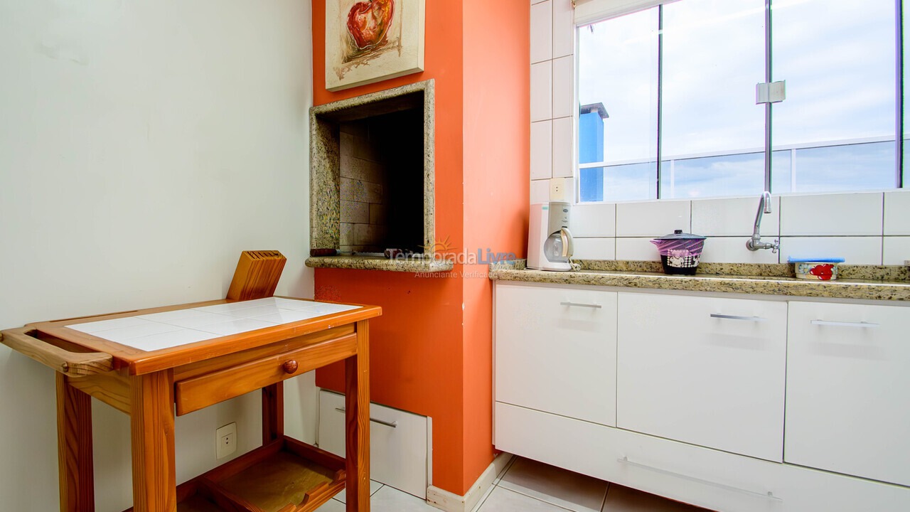 Apartamento para aluguel de temporada em Florianopolis (Praia dos Ingleses)