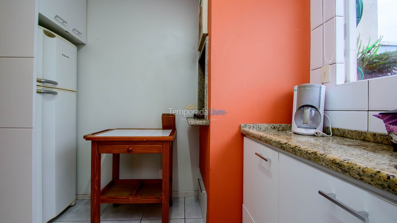 Apartamento para aluguel de temporada em Florianopolis (Praia dos Ingleses)