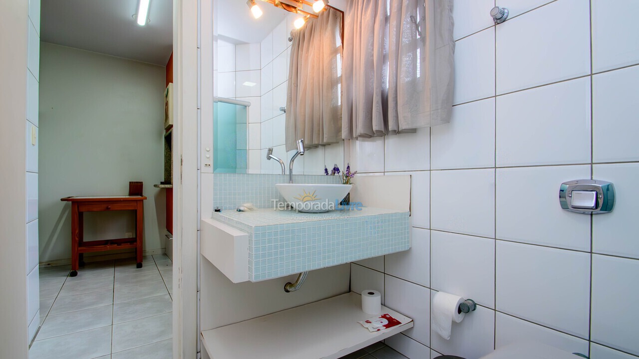 Apartamento para aluguel de temporada em Florianopolis (Praia dos Ingleses)