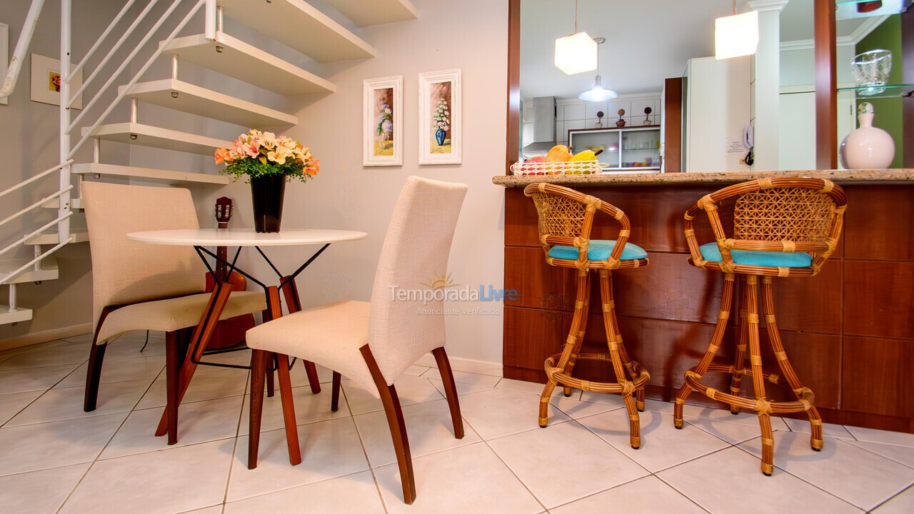 Apartamento para aluguel de temporada em Florianopolis (Praia dos Ingleses)