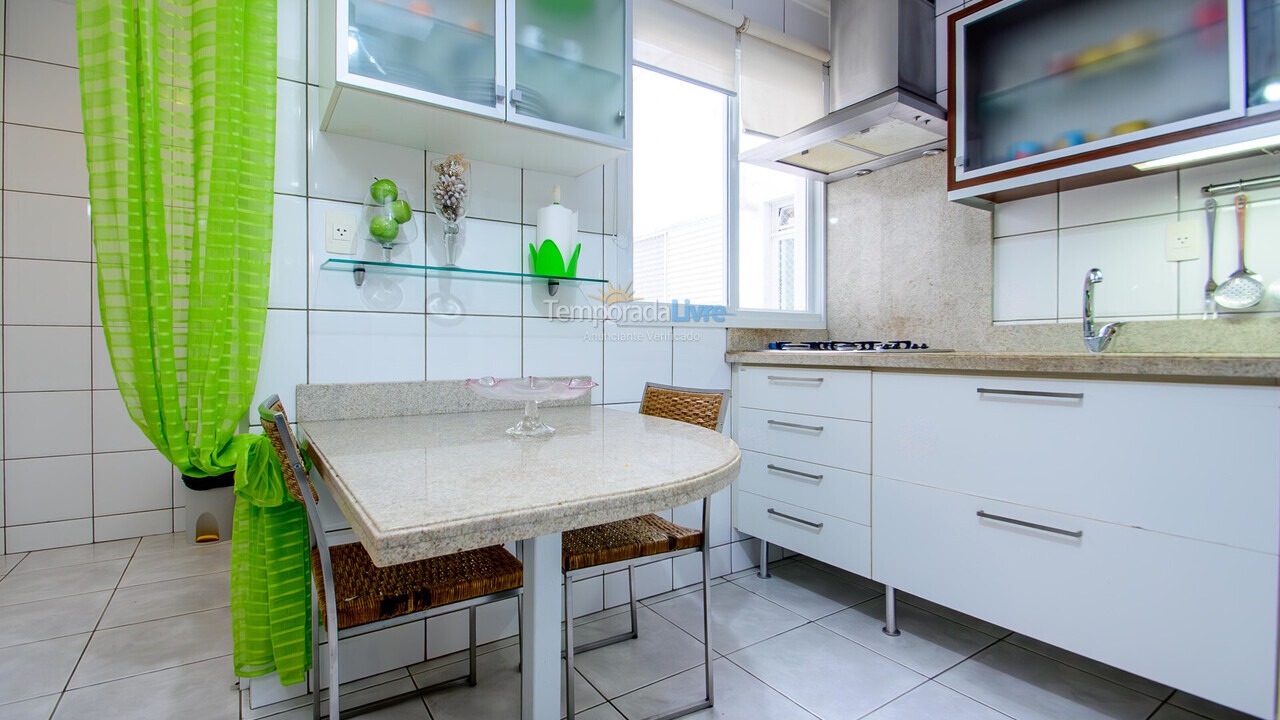 Apartamento para aluguel de temporada em Florianopolis (Praia dos Ingleses)