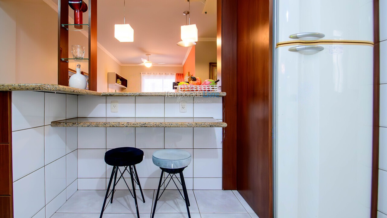 Apartamento para aluguel de temporada em Florianopolis (Praia dos Ingleses)