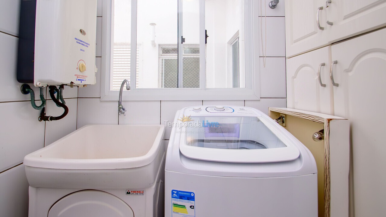 Apartamento para aluguel de temporada em Florianopolis (Praia dos Ingleses)