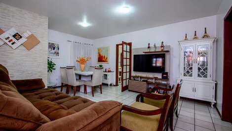 Great house with air conditioning and pool in Praia dos Ingleses