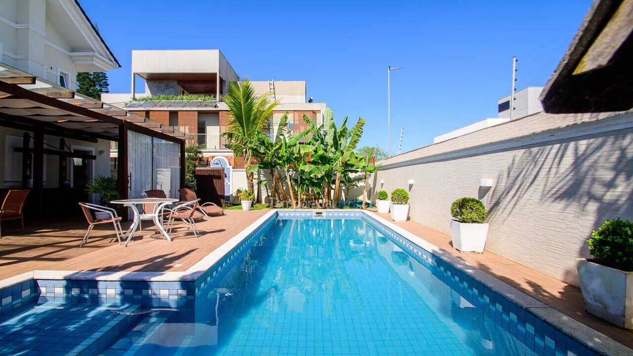 House for vacation rental in Florianopolis (Jurerê Internacional)