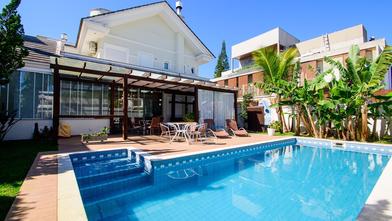 House for vacation rental in Florianopolis (Jurerê Internacional)