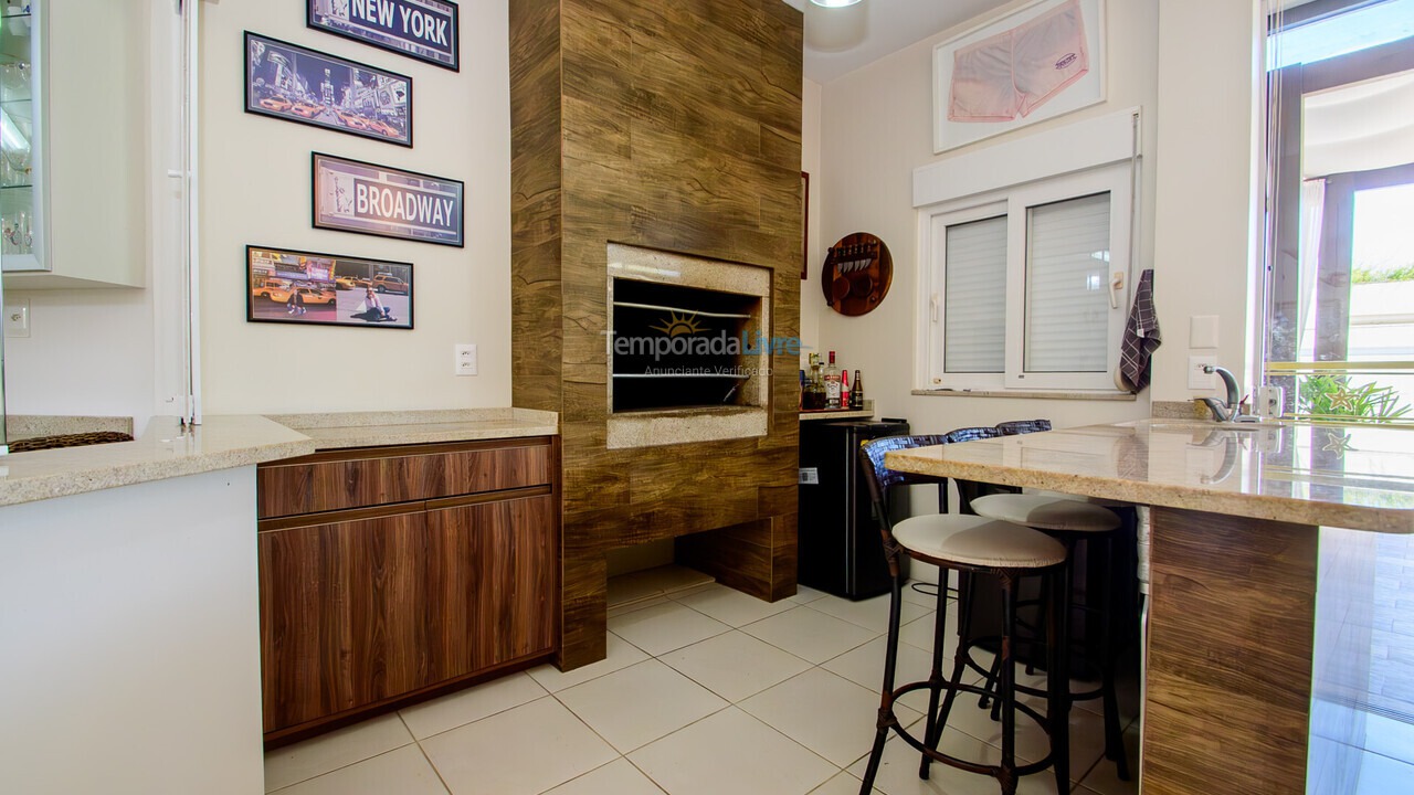 House for vacation rental in Florianopolis (Jurerê Internacional)