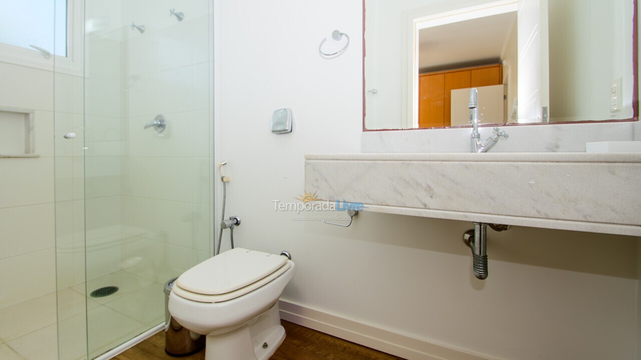 House for vacation rental in Florianopolis (Jurerê Internacional)