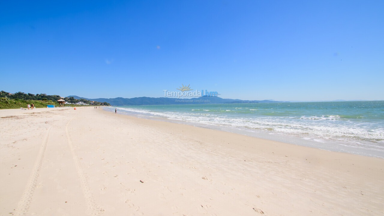 House for vacation rental in Florianopolis (Jurerê Internacional)