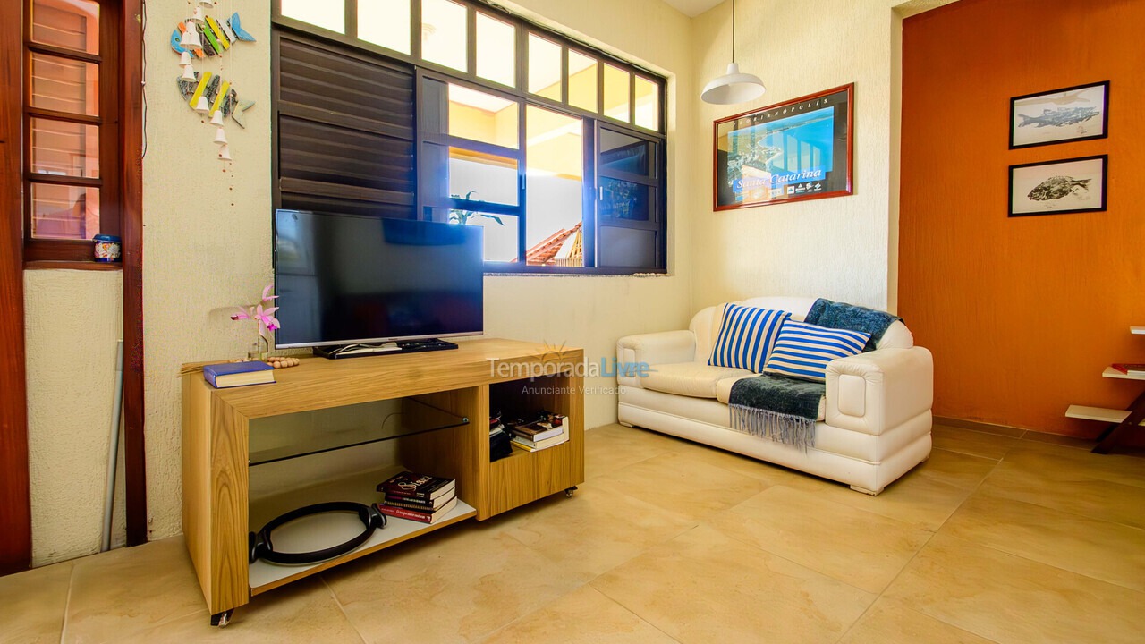 Casa para aluguel de temporada em Florianopolis (Praia dos Ingleses)