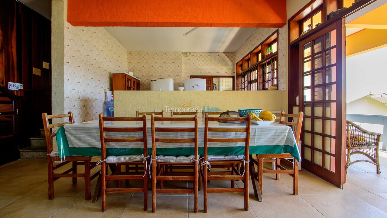 Casa para aluguel de temporada em Florianopolis (Praia dos Ingleses)