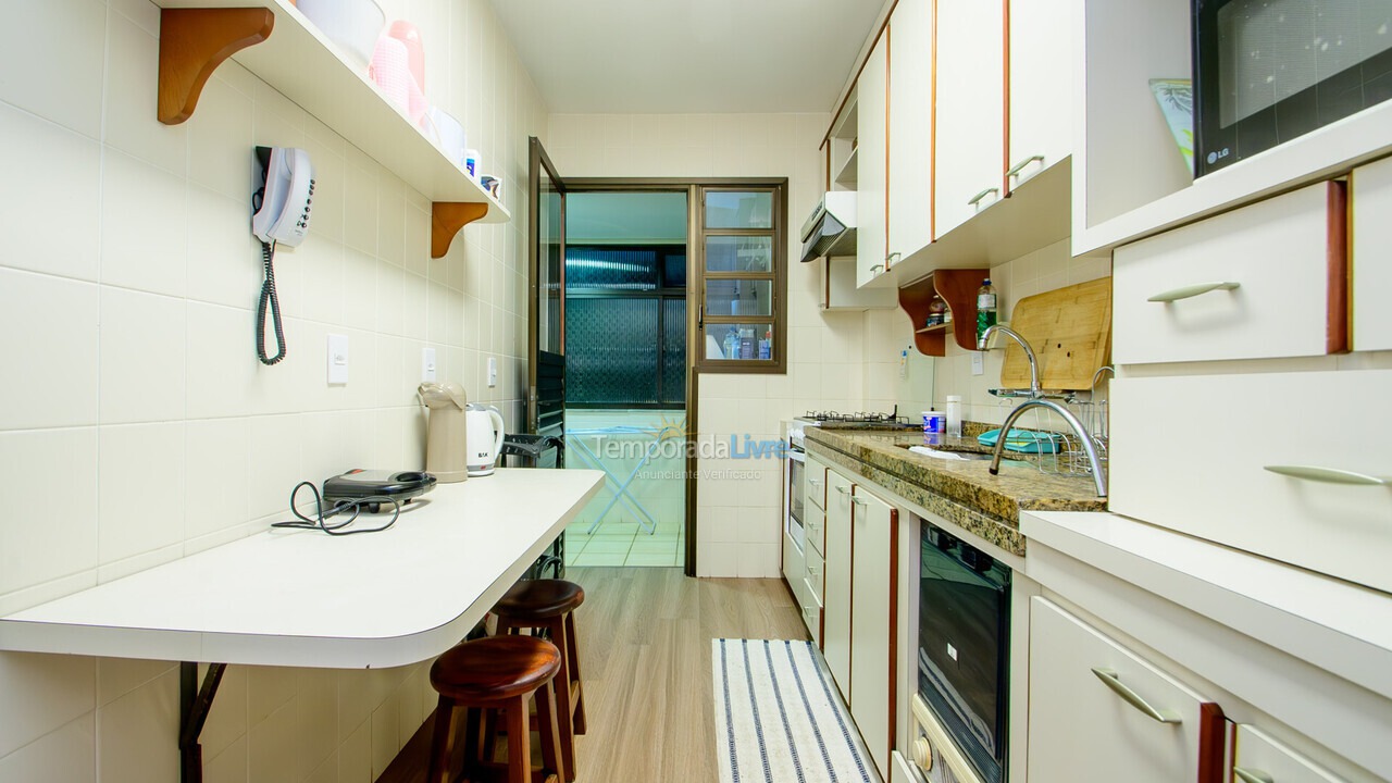 Apartamento para aluguel de temporada em Florianópolis (Brava)