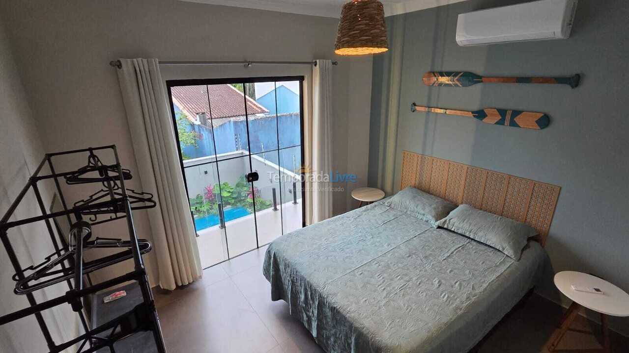 Casa para aluguel de temporada em Itapoá (Itapema do Norte)