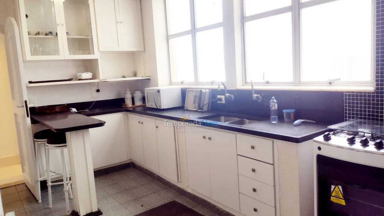 Apartamento para alquiler de vacaciones em Guarujá (Pitangueiras)