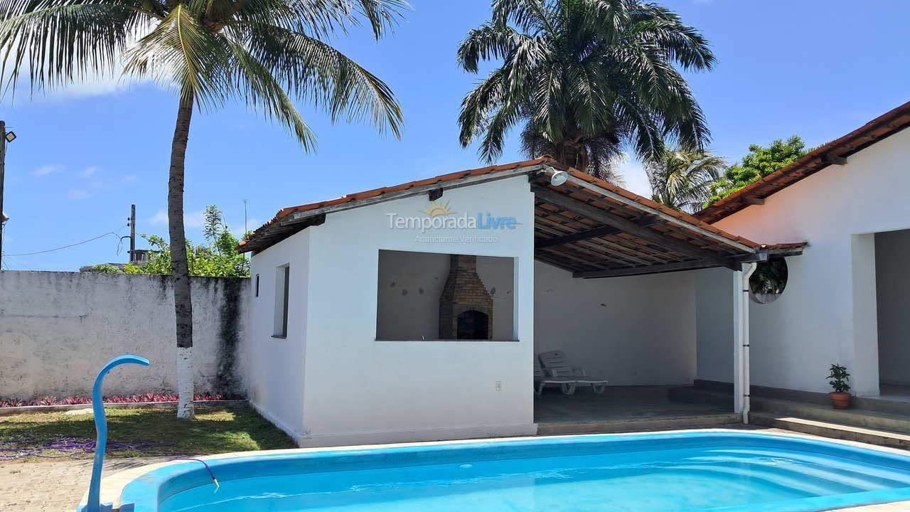 Casa para aluguel de temporada em Conde (Praia de Carapibus)