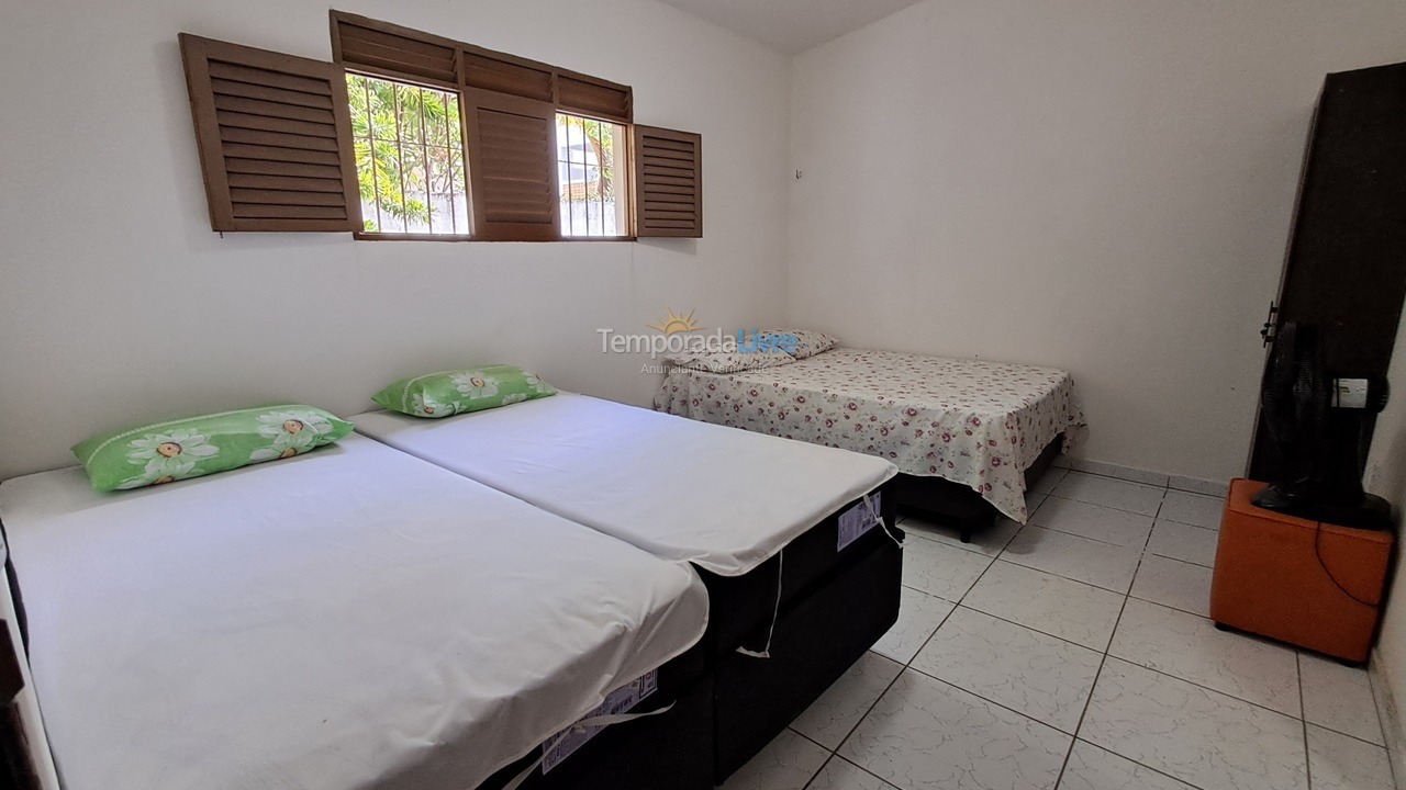 Casa para aluguel de temporada em Conde (Praia de Carapibus)