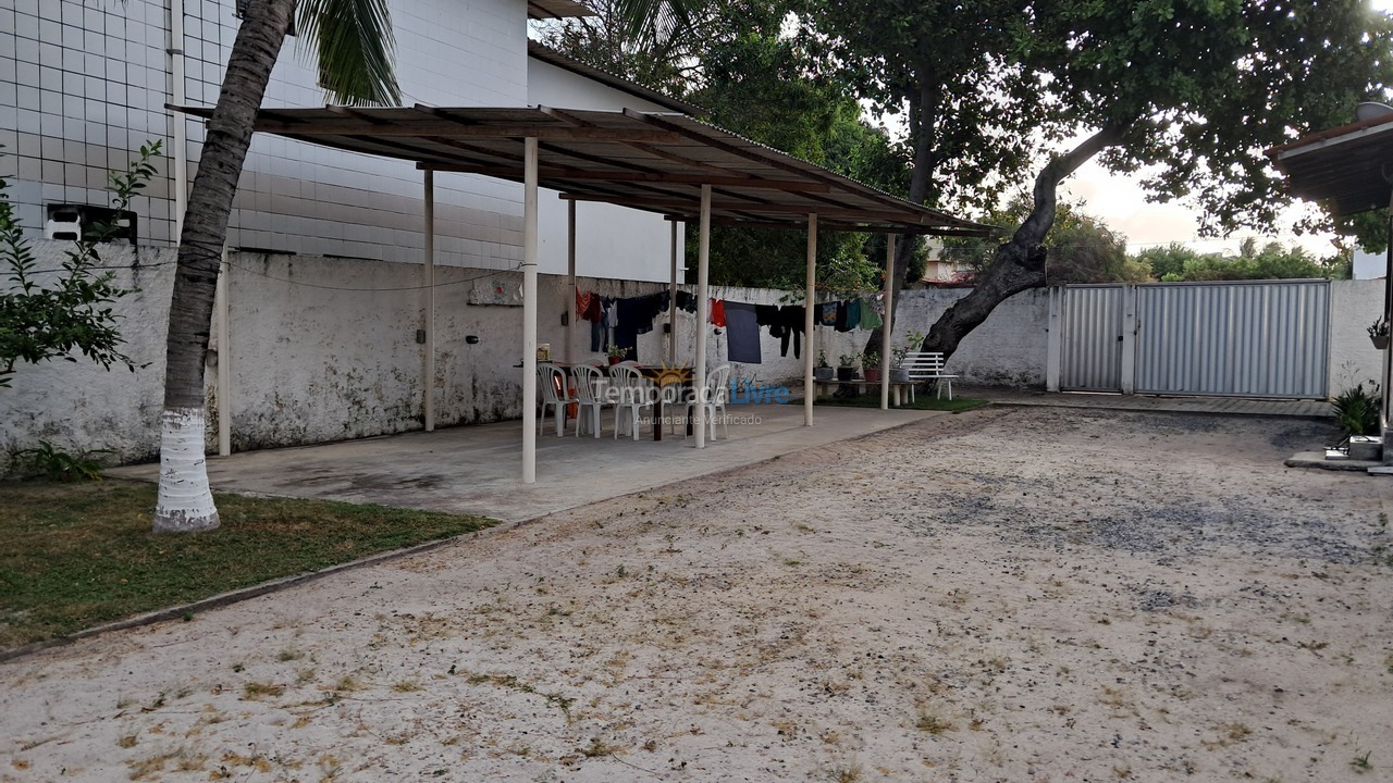 Casa para aluguel de temporada em Conde (Praia de Carapibus)