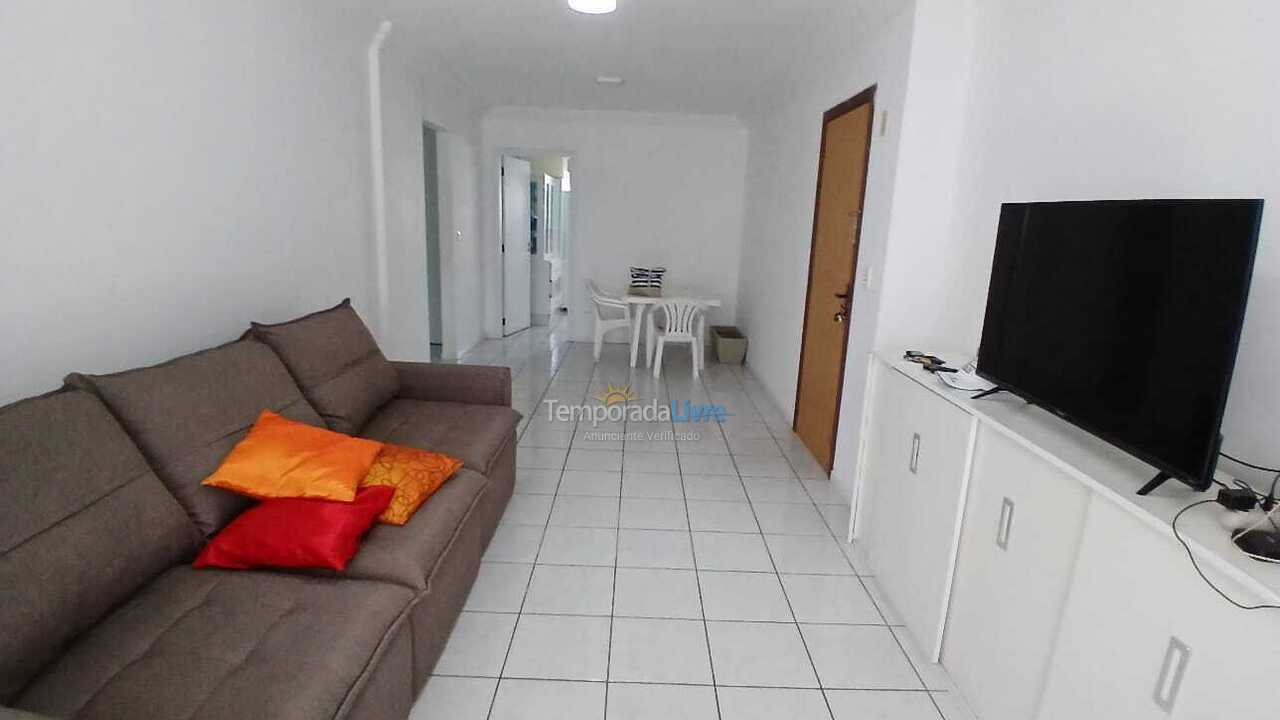 Apartamento para aluguel de temporada em Itapema (Meia Praia)